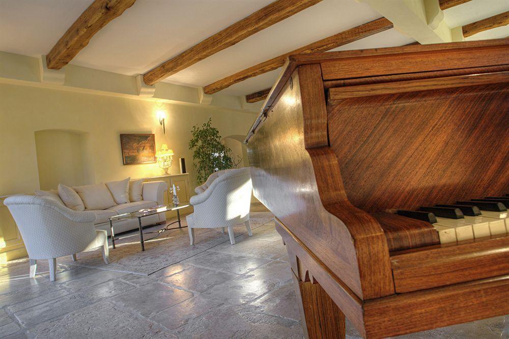 Chateau Les Crostes Hotel Lorgues Ngoại thất bức ảnh